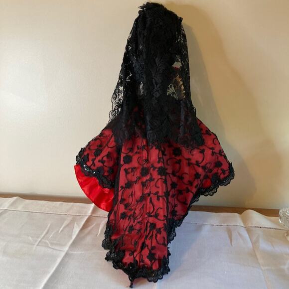 Y2K Madame Alexander 16" Carmen (Coco) #28395 (2001) LE 1500 RESTRUNG - Picture 4 of 8